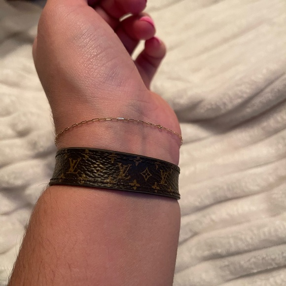 Louis Vuitton Monogram Nano Bracelet - Picture 2 of 7